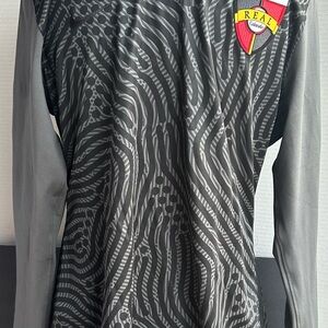 Nike Black and Gray Men's Jersey
